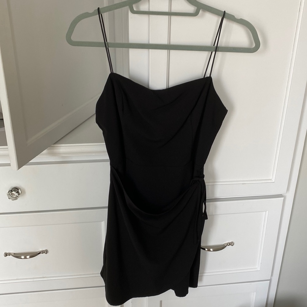 black dress, open back